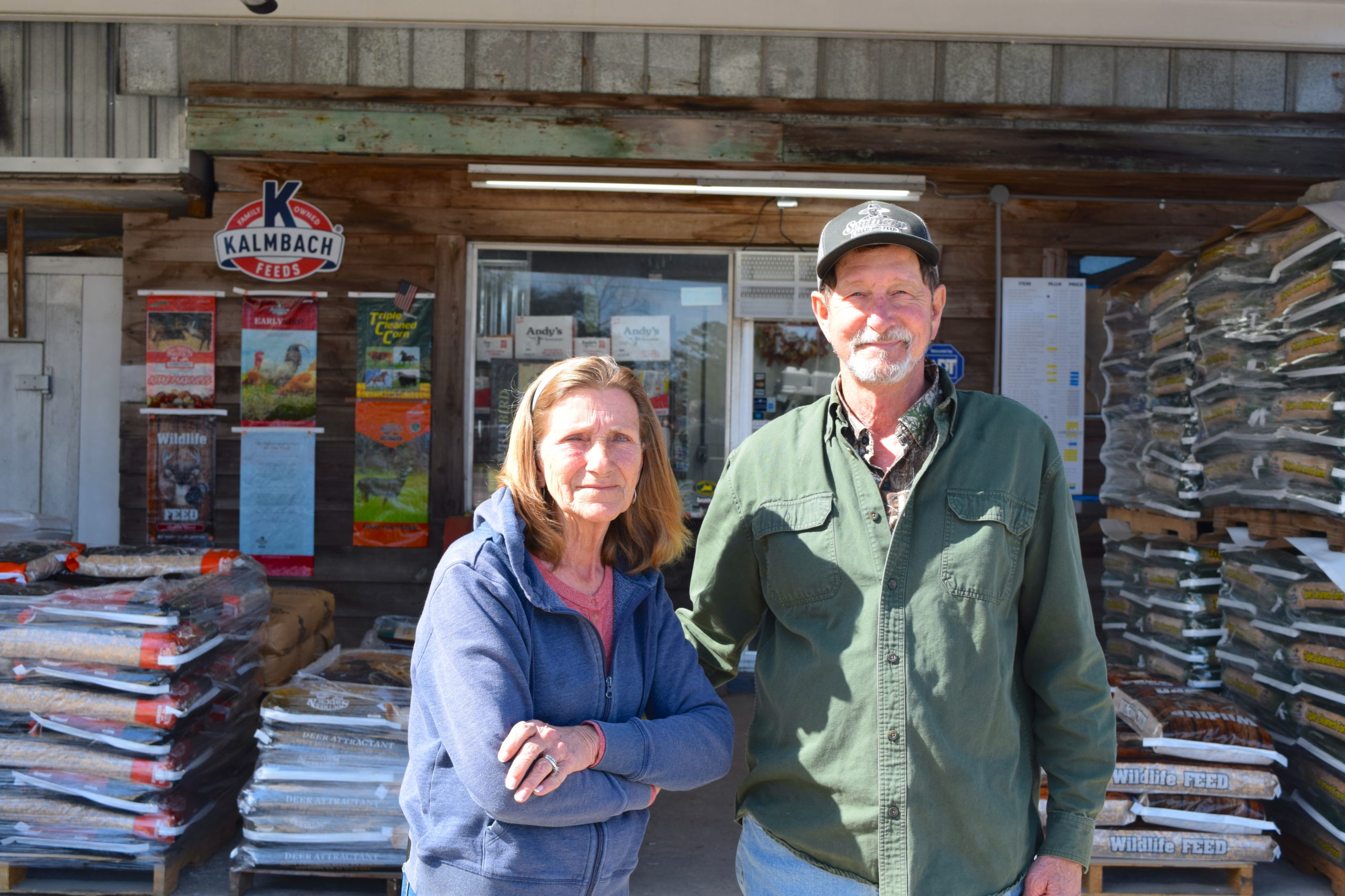 It Just Keeps Rolling: The Outdoorsman Seafood and Feed - Mobile